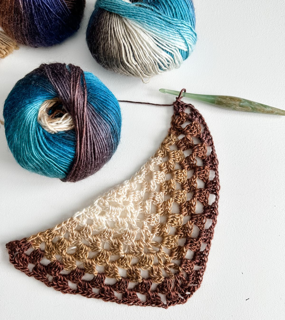 Lacie4Crochet on X: Fresh #HOTH another Feathered Fall Shawl in