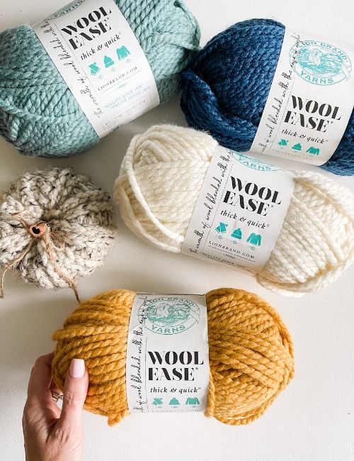 Lion Brand Yarn Wool-Ease Thick & Quick