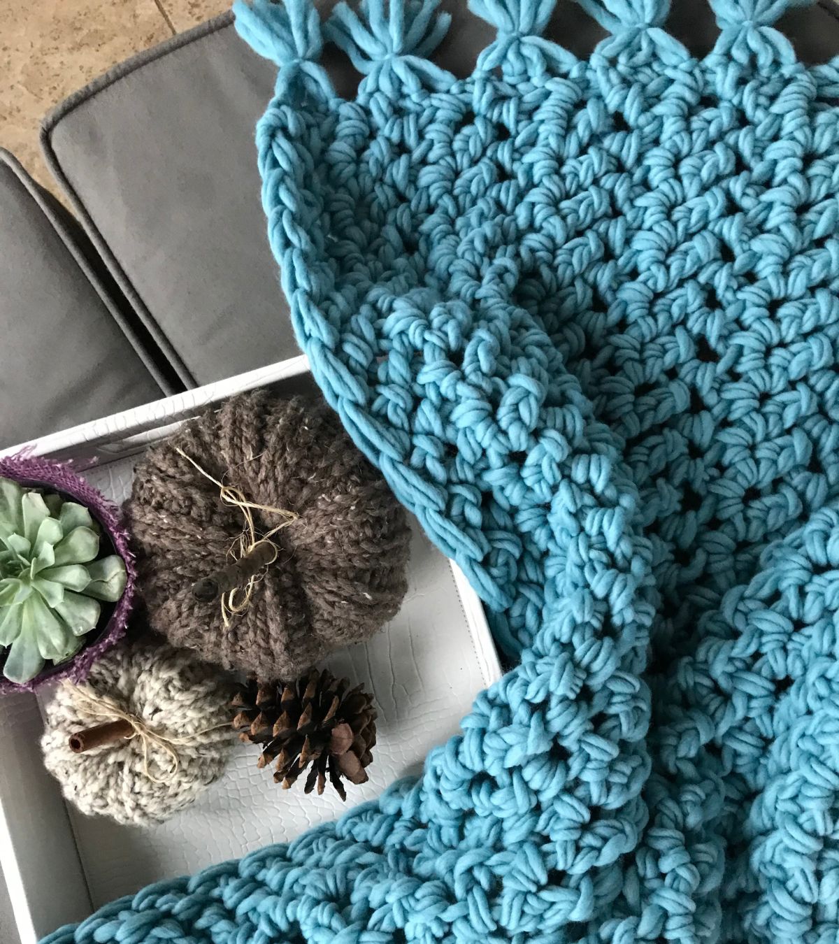 Patterns using super bulky 6 yarn : r/crochetpatterns
