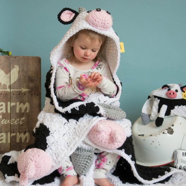 Hooded Cow Blanket MJ's off the Hook Designs
