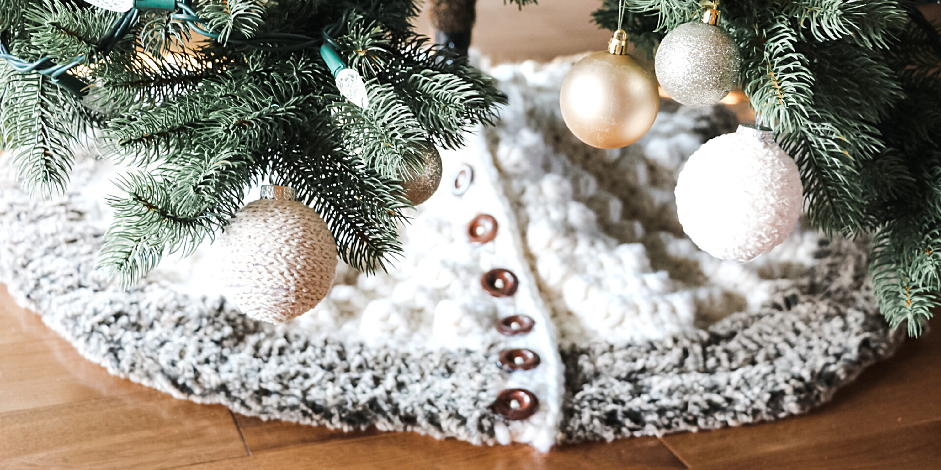 Crochet Finds - Christmas Tree Skirts To Crochet -