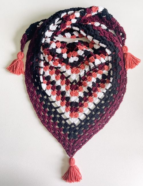 Forest Trail triangle shawl free crochet pattern