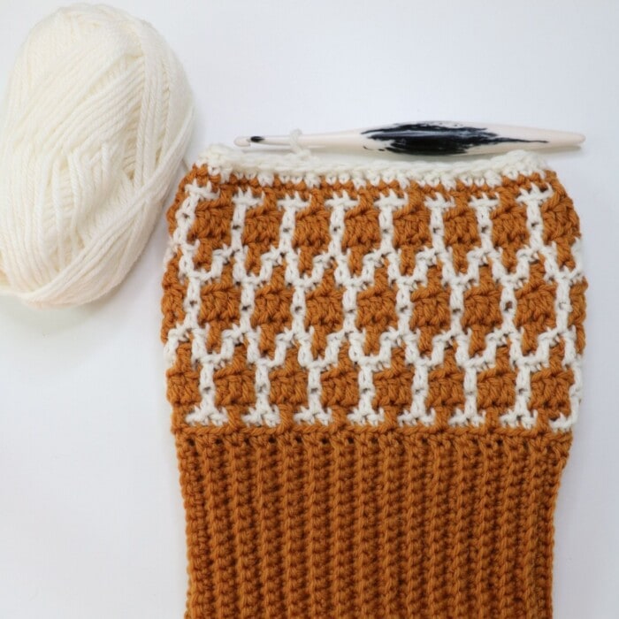 Mosaic Crochet Hat - Free Pattern - MJ's off the Hook Designs