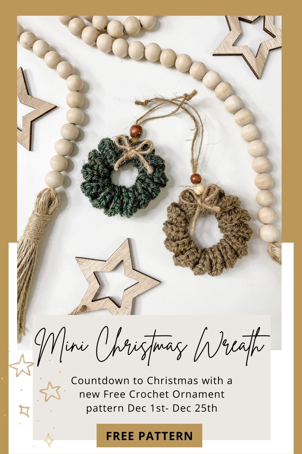 Mini Christmas Wreath - Free Crochet pattern - MJ's off the Hook Designs