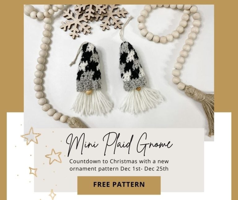 Mini plaid gnome pom pom tassels free crochet pattern.