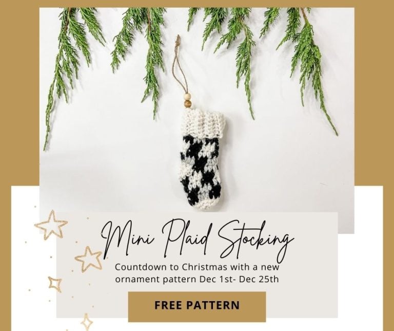 Mini plaid stocking free pattern.