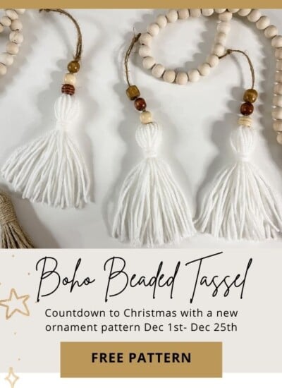 Boho beaded tassels free pattern for a Boho Beaded Tassel Ornament.