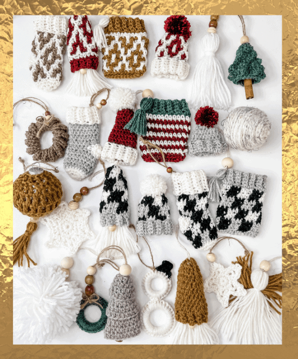 Mini Christmas Wreath - Free Crochet pattern - MJ's off the Hook Designs