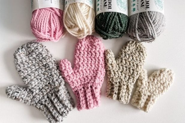 Beginner Bulky Mittens - Free Crochet Pattern - MJ's off the Hook Designs