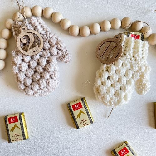 Mini Puff Stitch Mitten Crochet Pattern