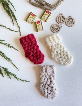 Mini Puff Stitch Stocking Crochet Pattern - MJ's off the Hook Designs