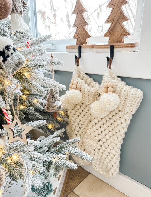 Ravelry: Bulky & Quick Puff Stitch Stocking pattern by MJ's Off