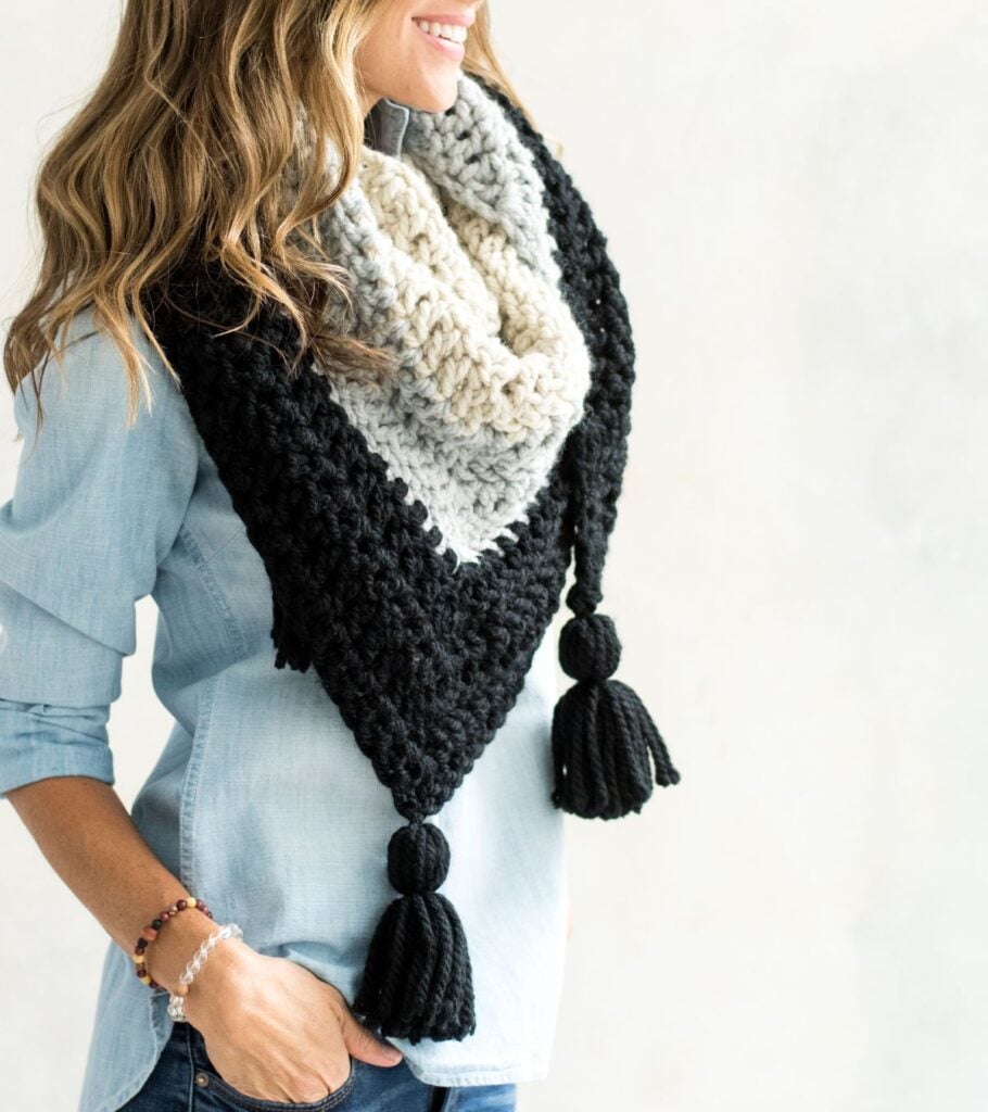 Easy Bulky Crochet Shawl 