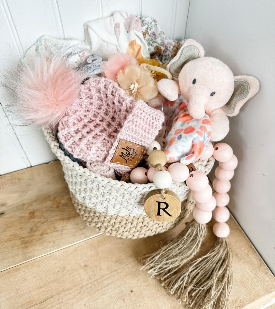 Two-Toned Crochet Nesting Baskets