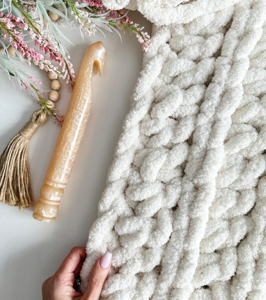 Chunky Cabin Throw