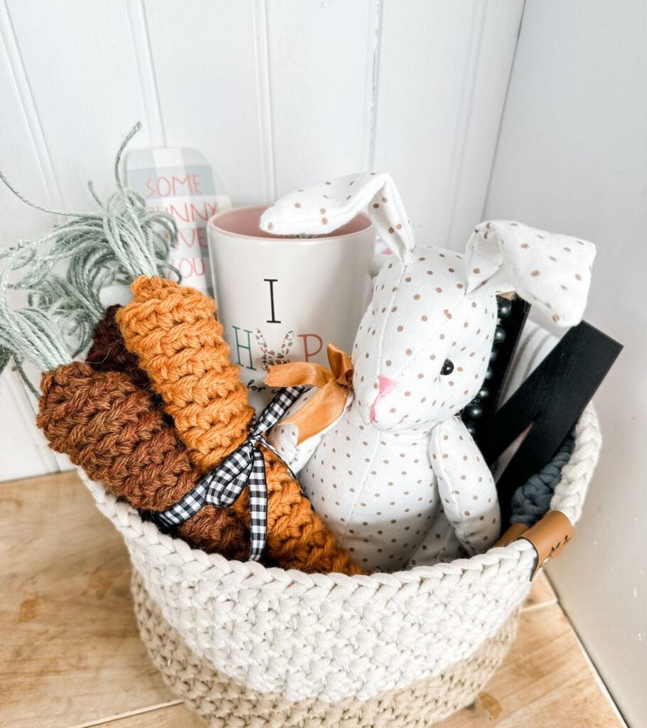 Two-Toned Crochet Nesting Baskets