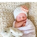 Star Stitch Crochet Baby Hat Rose Pattern and Video Tutorial
