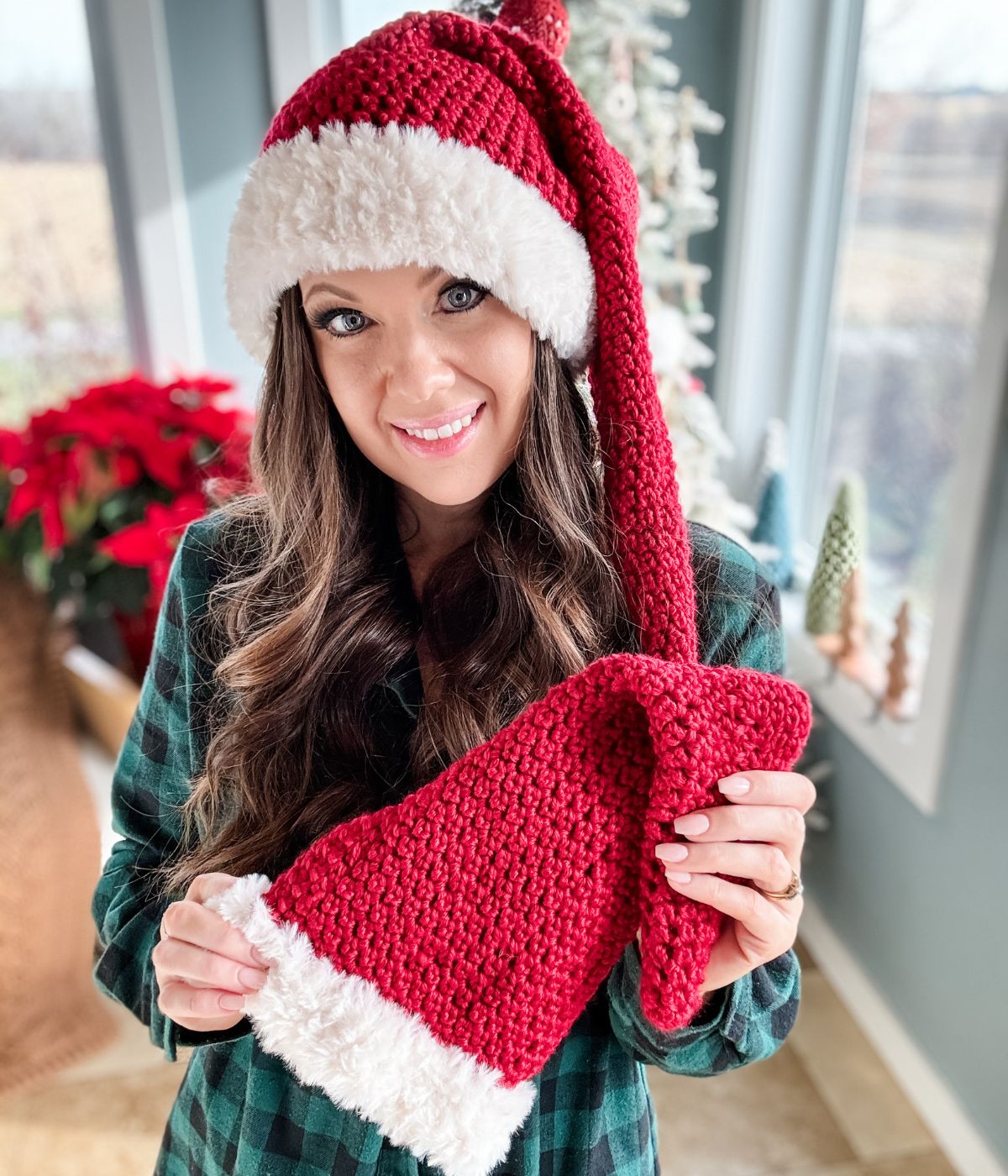 Learn how to crochet the perfect santa hat